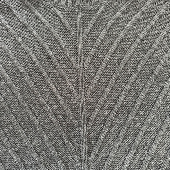 NWT Splendid Arabella Cowl Neck Chunky Chevron Knit Wool Blend Minimalist Small - Picture 4 of 9